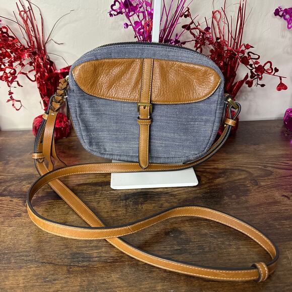 FOSSIL Denim Kendall Crossbody Chambray - Picture 8 of 8